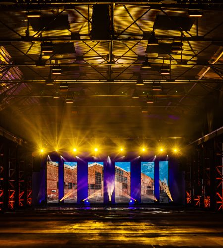 _0000_by Julian Pöschl (1)